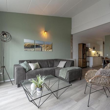Seaside Apartment With Balcony Julianadorp Bagian luar foto